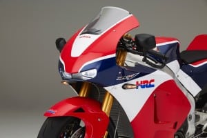 _small_RC213V-S_Details_2542