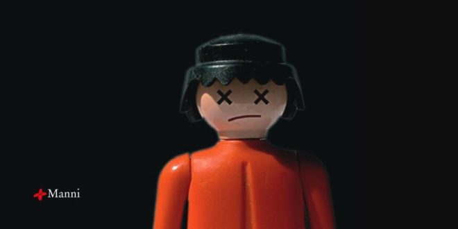 copertina maschio adulto solitario