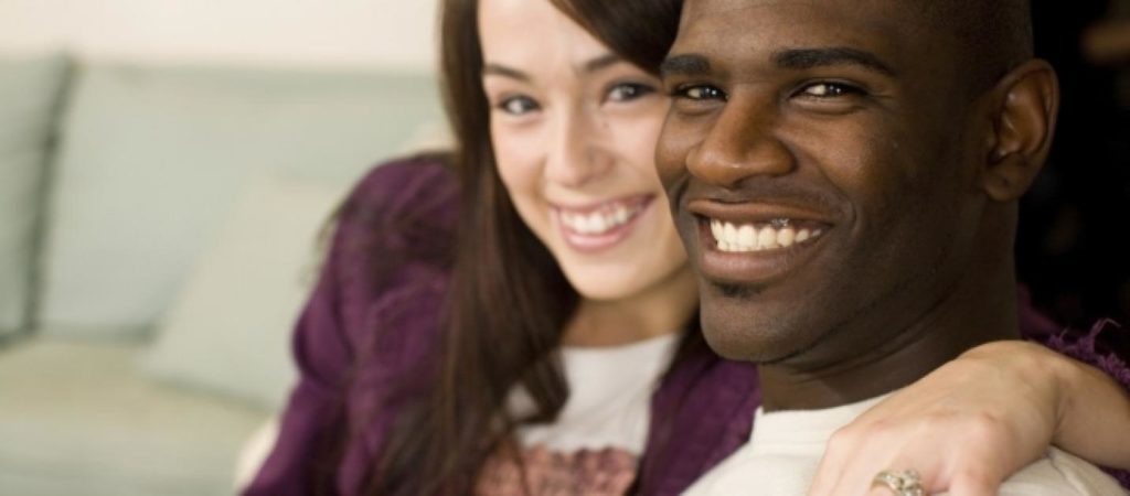 Sesso: le "misure" da prendere con i migranti