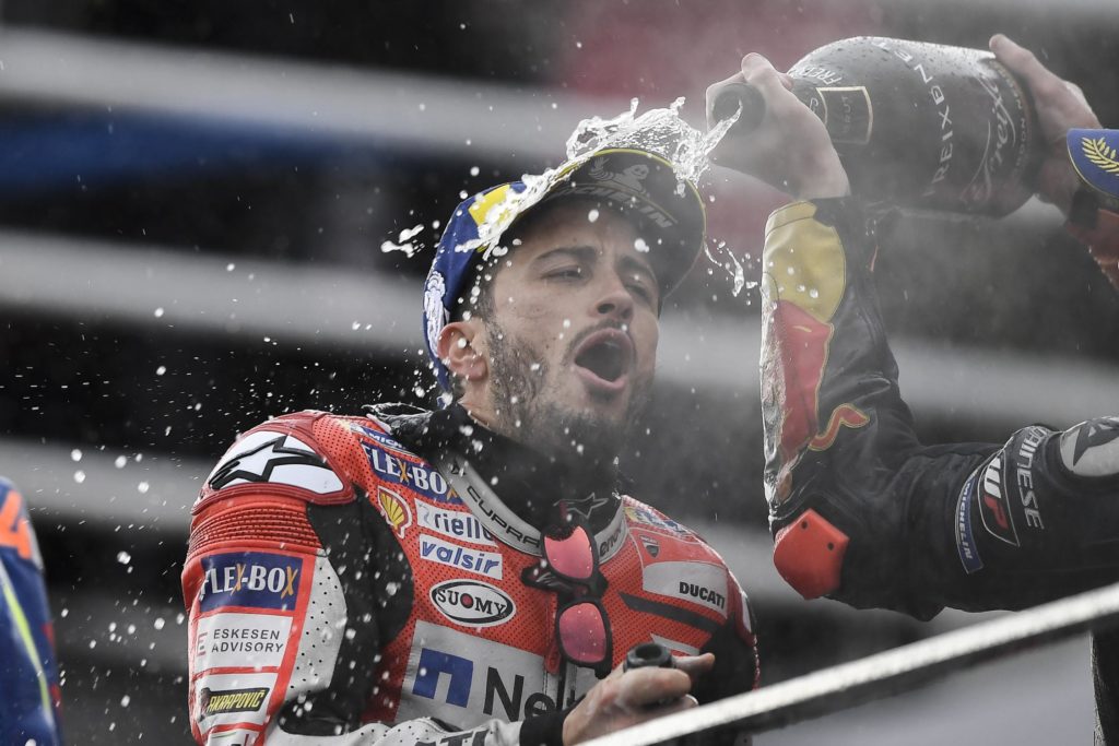 Dovizioso vince il gp di valencia 2018