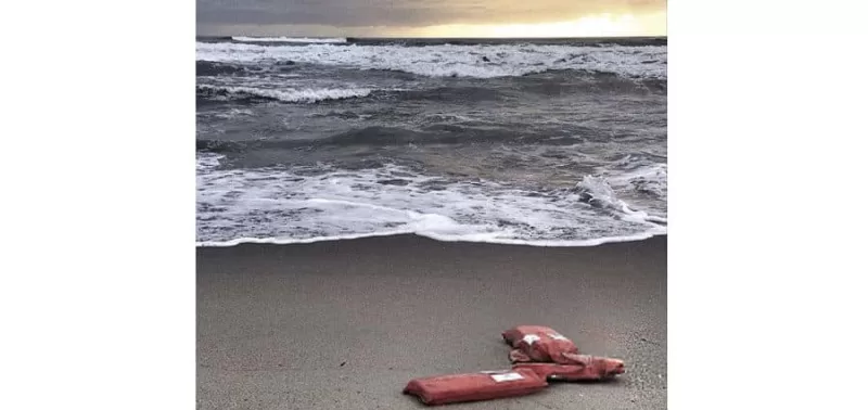 Cristina Cattaneo - Naufraghi senza volto. Dare un nome alle vittime del Mediterraneo - Raffaello Co