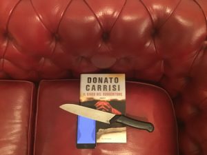 donato carrisi copertina il gioco del suggeritore