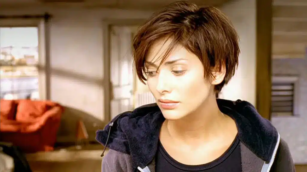 natalie imbruglia torn