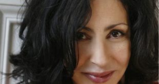 yasmina reza portrait